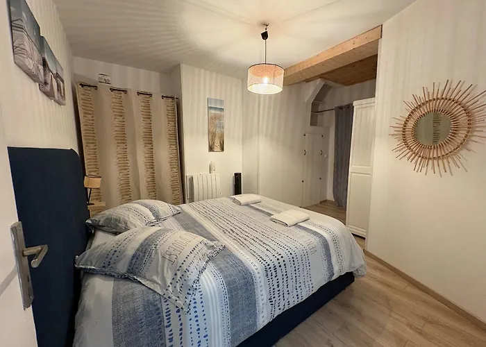 Superbe T3 Avec Parking Et Terrasse En Plein Centre-ville Apartment *